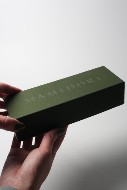 【バレンタインメッセージカード付き】マカロン4個+大福6個セット